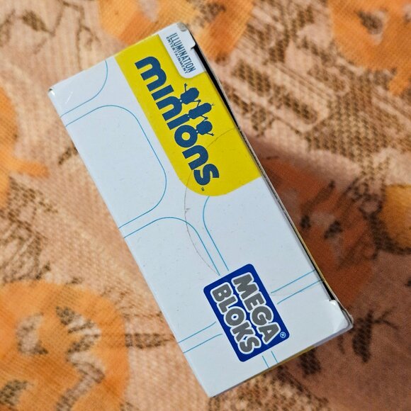 Mega Bloks Minions Silly TV Building Set - 37 Pcs - CNF49 - New Sealed - Picture 5 of 6